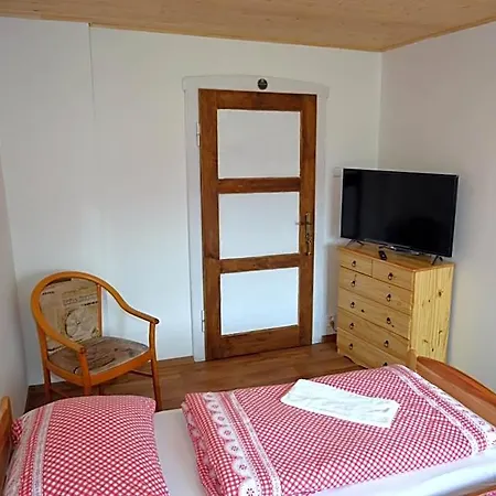 Zajazd U Lipy Ostrov (Karlovy Vary)