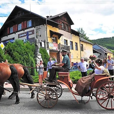 U Lipy Zajazd Ostrov (Karlovy Vary)